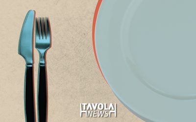 Protocolo en la mesa y el lenguaje de los cubiertos